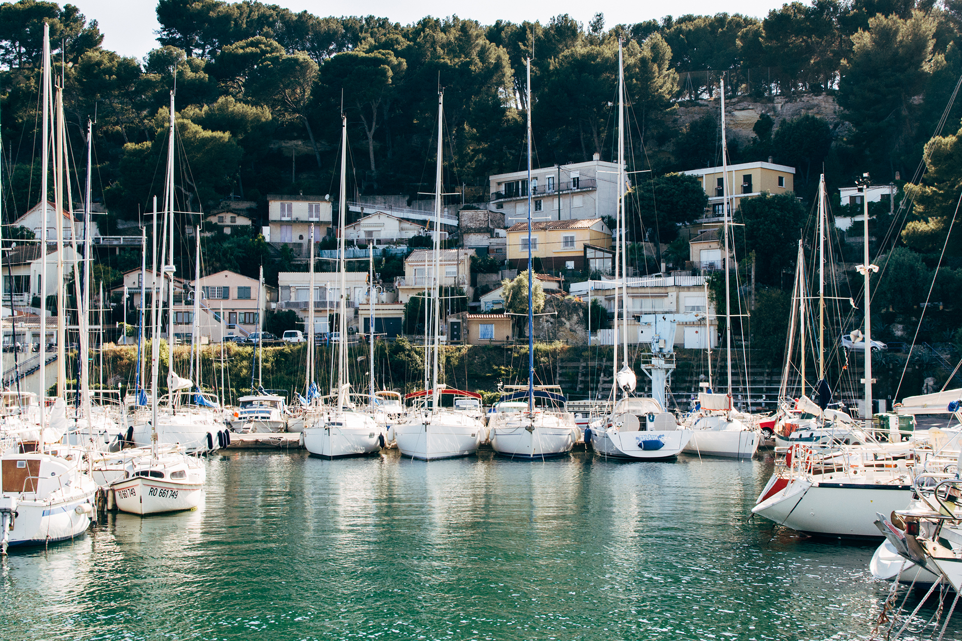 Le Port des Heures Claires - © Two Black Cameras