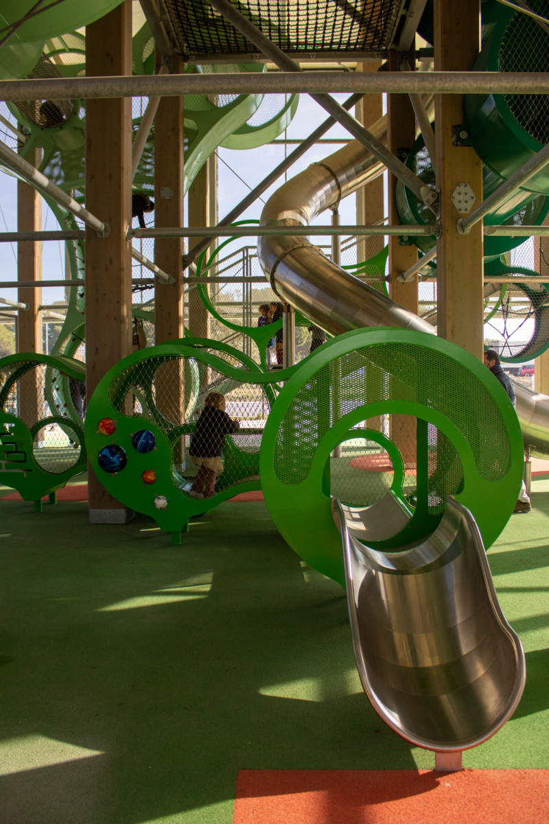 La Box, Istres - Aire de jeux gratuit et couvert