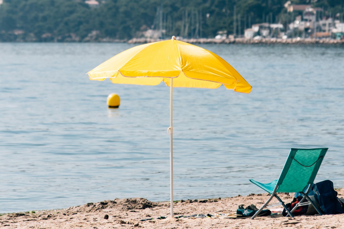 Détente sur la plage d'Istres