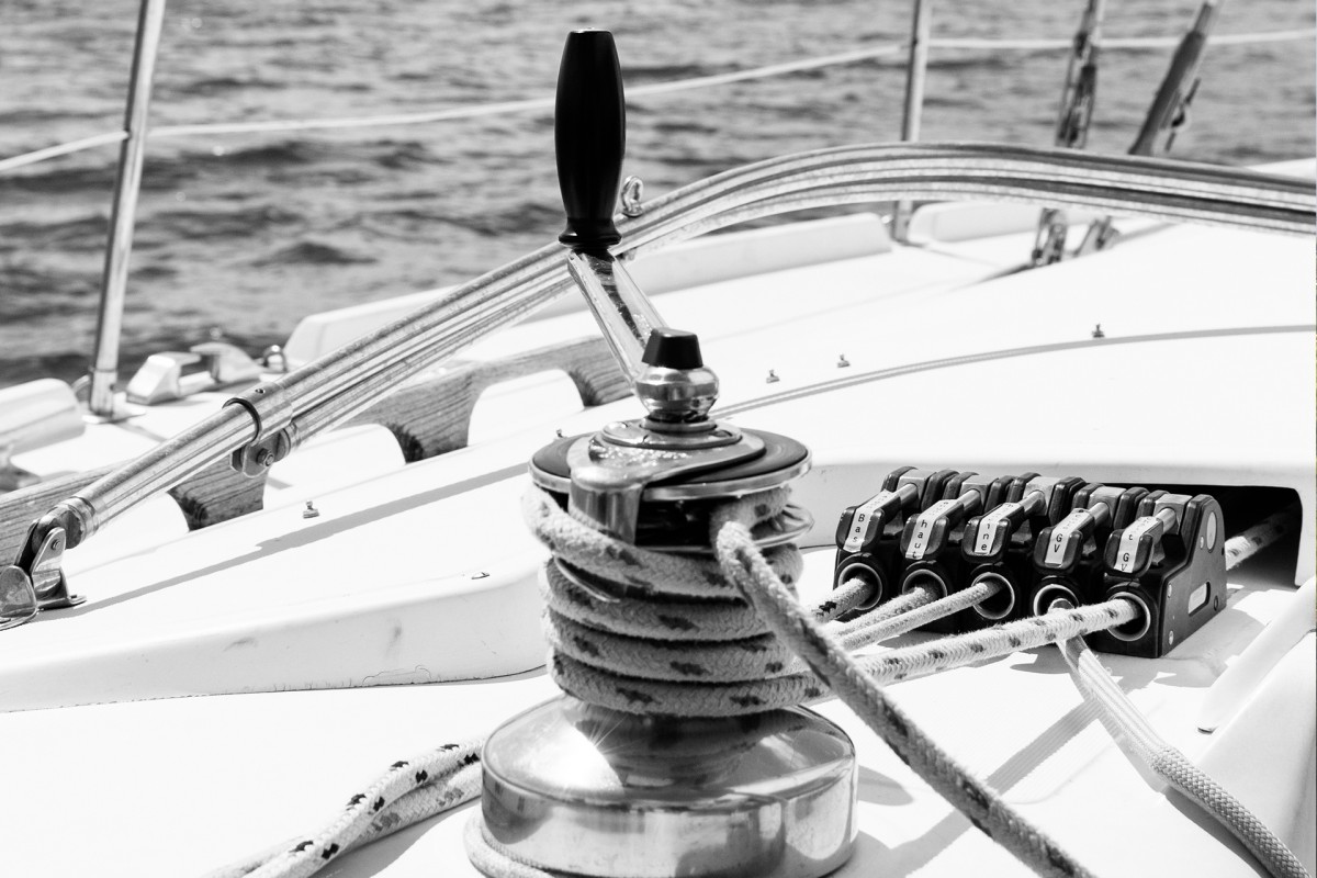 Voilier et nautisme sur l'étang de Berre