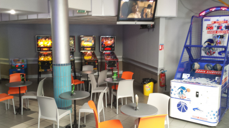 Bowling Istres La Pyramide