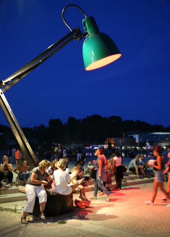 jeudis_etoiles_8.jpg jeudis_etoiles_8.jpg