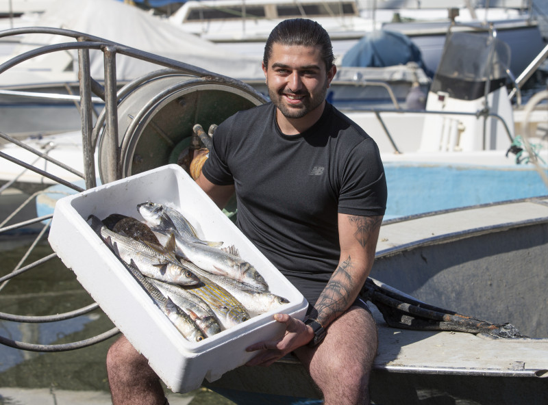 Bocheriou Dylan , pêcheur sur l'étang de Berre