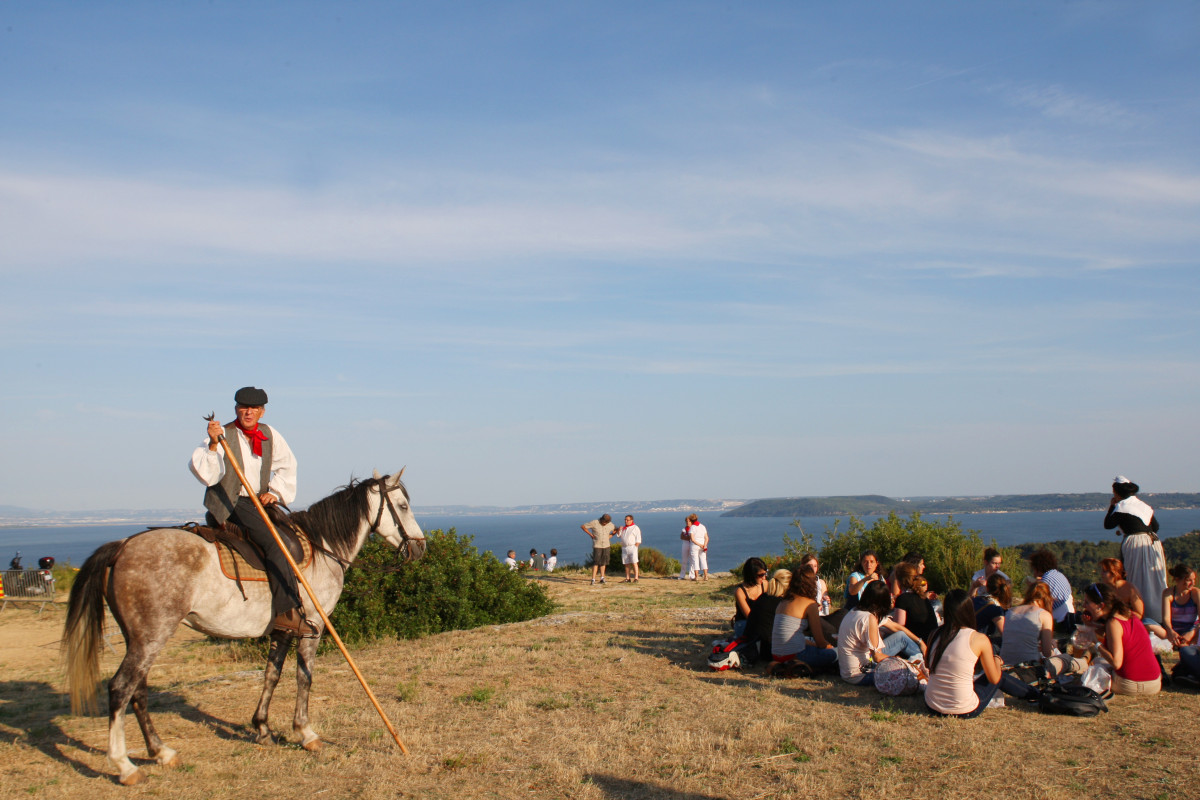 Porteurs de la flamme de la Saint Jean_Istres