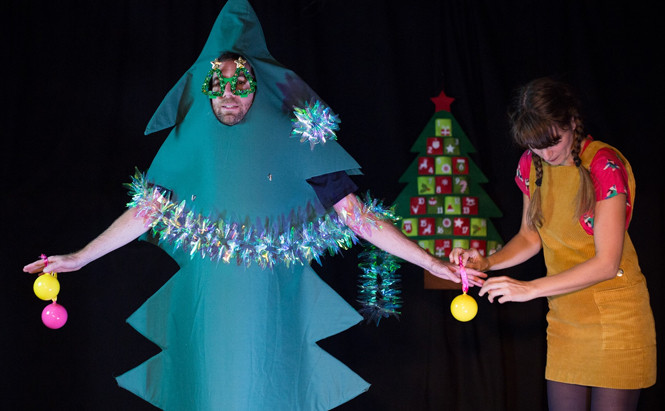 Le Noël des bambins - conte « Toc toc Noël »_Istres