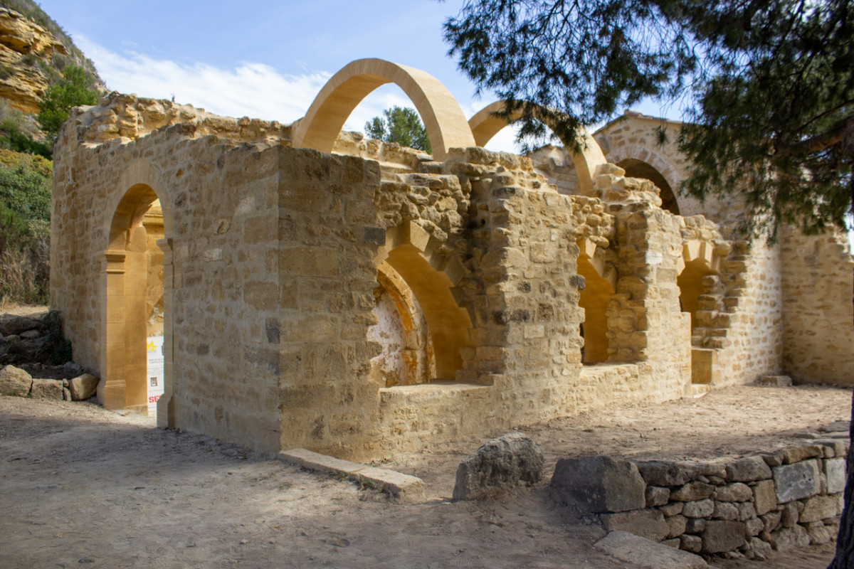 Descubra las capillas románicas de la colina de Saint-Etienne_Istres