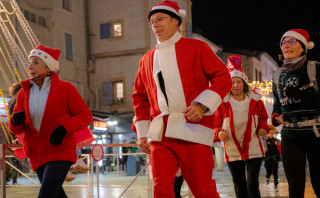 Course festive « À la poursuite de Noël »_Istres Course festive « À la poursuite de Noël »_Istres