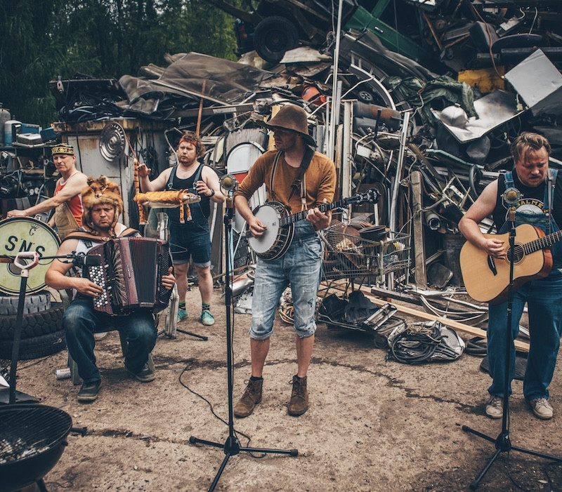 Steve 'N' Seagulls_Istres