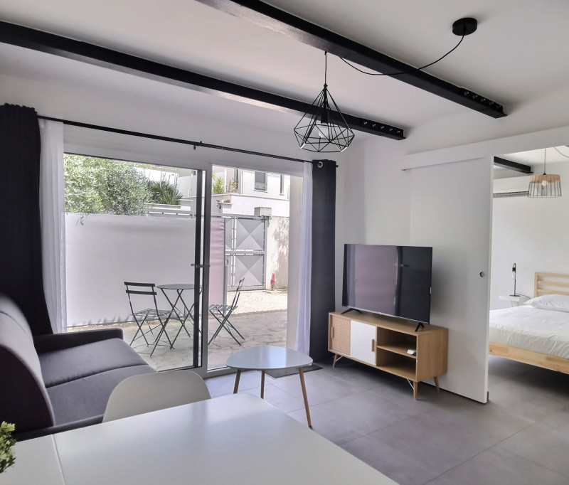 photo1.jpg photo1.jpg