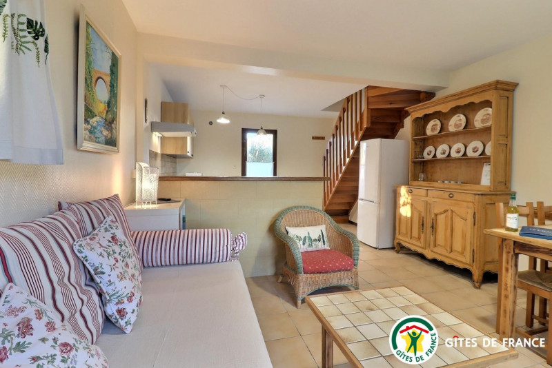 pièce à vivre au rez-de-chaussée