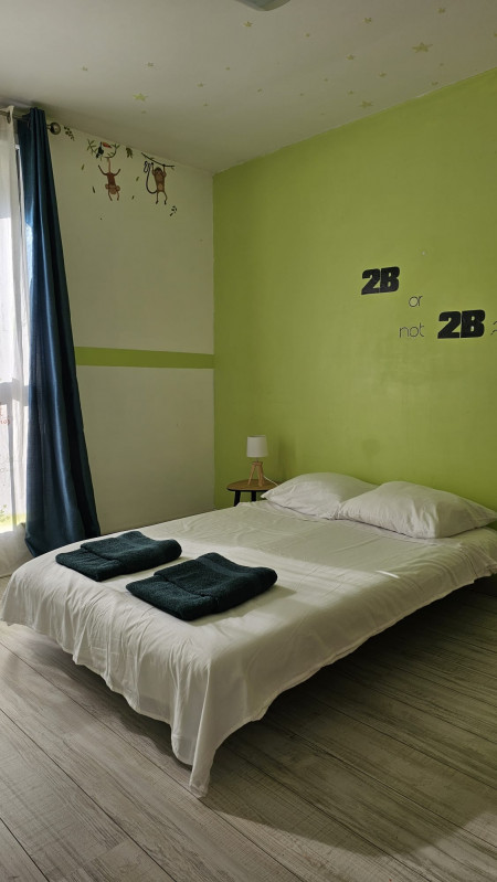 Urbino / Appartement entier meublé_Istres