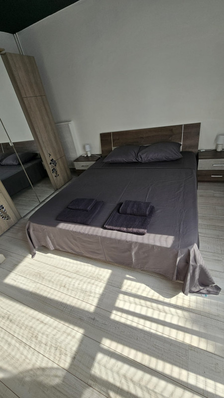 Urbino / Appartement entier meublé_Istres