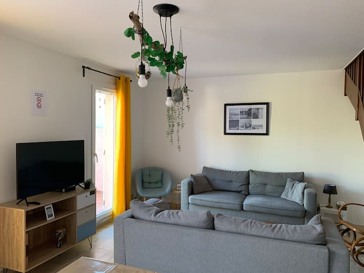 c2a601d2_49a8_4326_b793_18c2ce2a7f49.jpg c2a601d2_49a8_4326_b793_18c2ce2a7f49.jpg