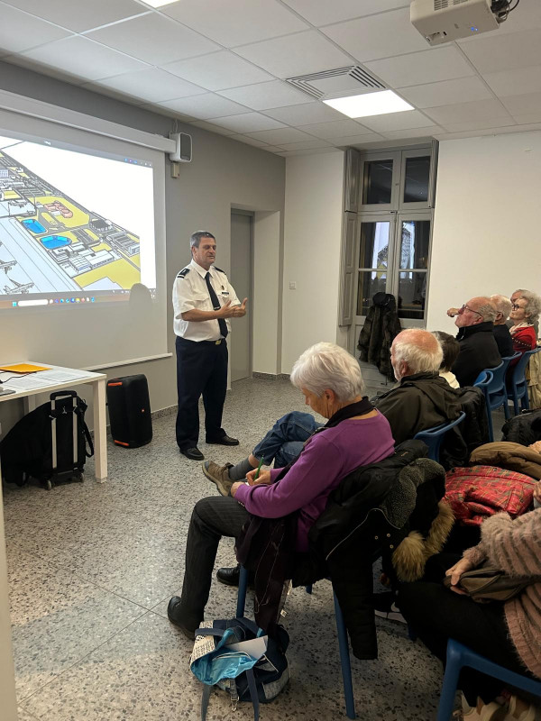 Conférence : l'aéronautique à Istres_Istres Conférence : l'aéronautique à Istres_Istres