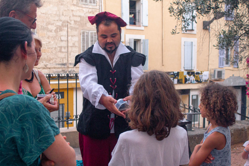 The Strange Visits: Magic in the Historic Centre_Istres - © A.Guarese - OT Istres The Strange Visits: Magic in the Historic Centre_Istres