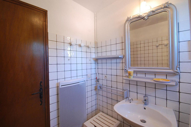 salle d'eau au 1er étage - © Gîtes de France salle d'eau au 1er étage