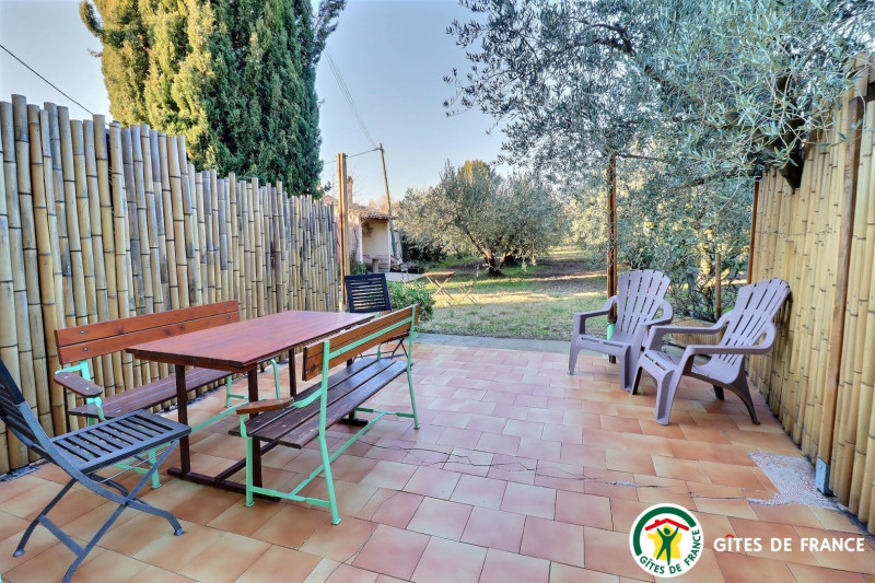 Terrasse côté nord - © Gîtes de France Terrasse côté nord