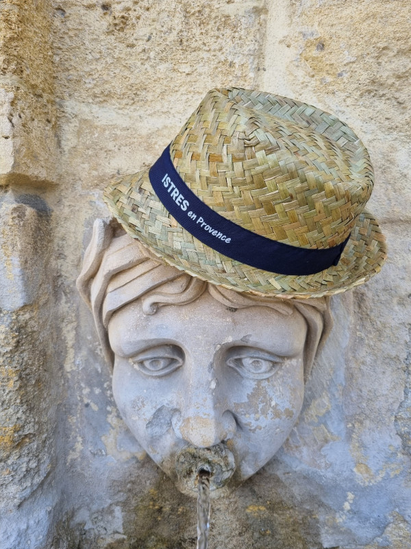 chapeau-istres-221681